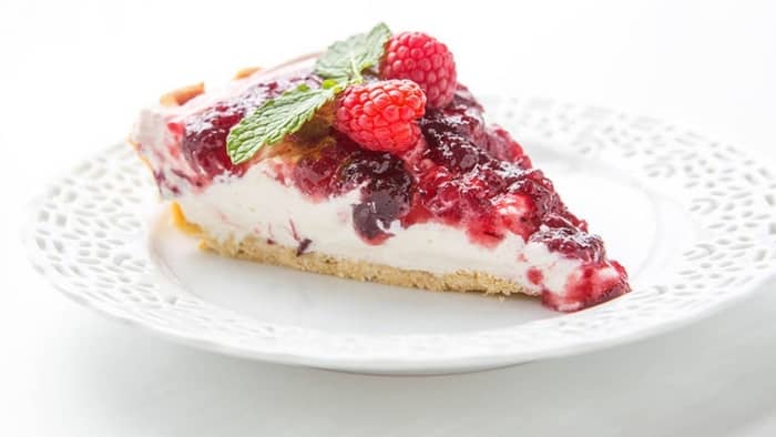  How do you keep Dutch cranberry pie from getting soggy?