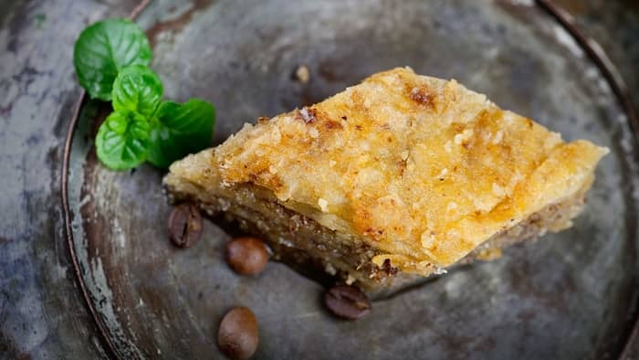  How long does it take for baklava to spoil?